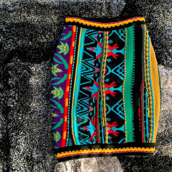 🚨SOLD🚨Vintage Coogi skirt - Picture 3 of 5